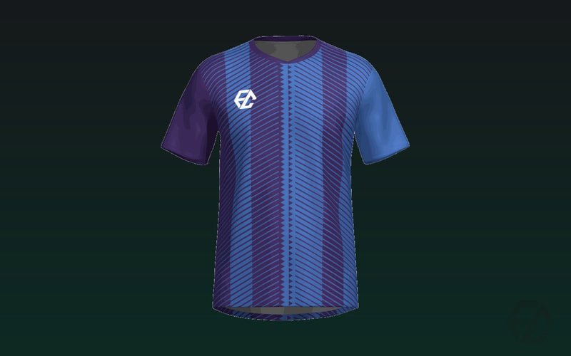 Camiseta de fútbol con el escudo del club en el pecho